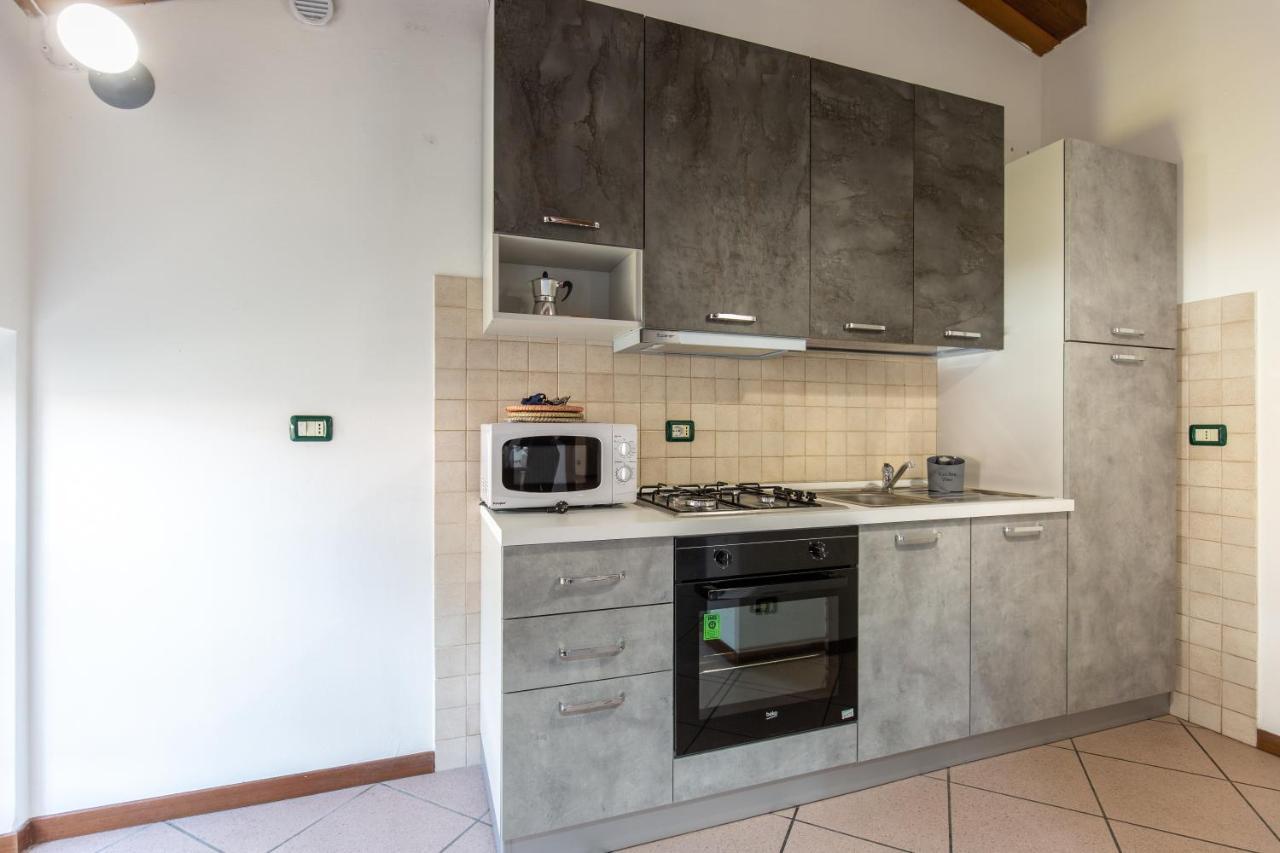 Ferienwohnung Blu Bed Castelnuovo del Garda Exterior foto