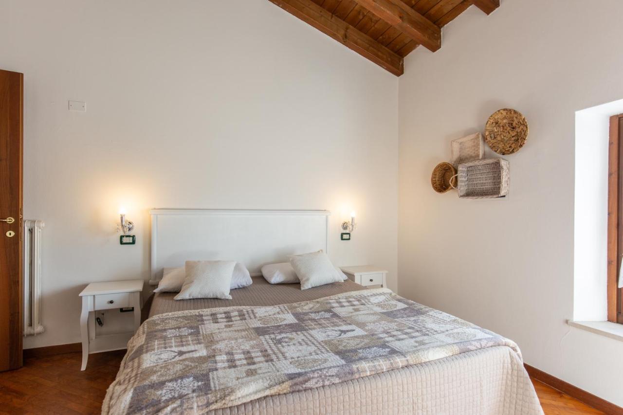 Ferienwohnung Blu Bed Castelnuovo del Garda Exterior foto