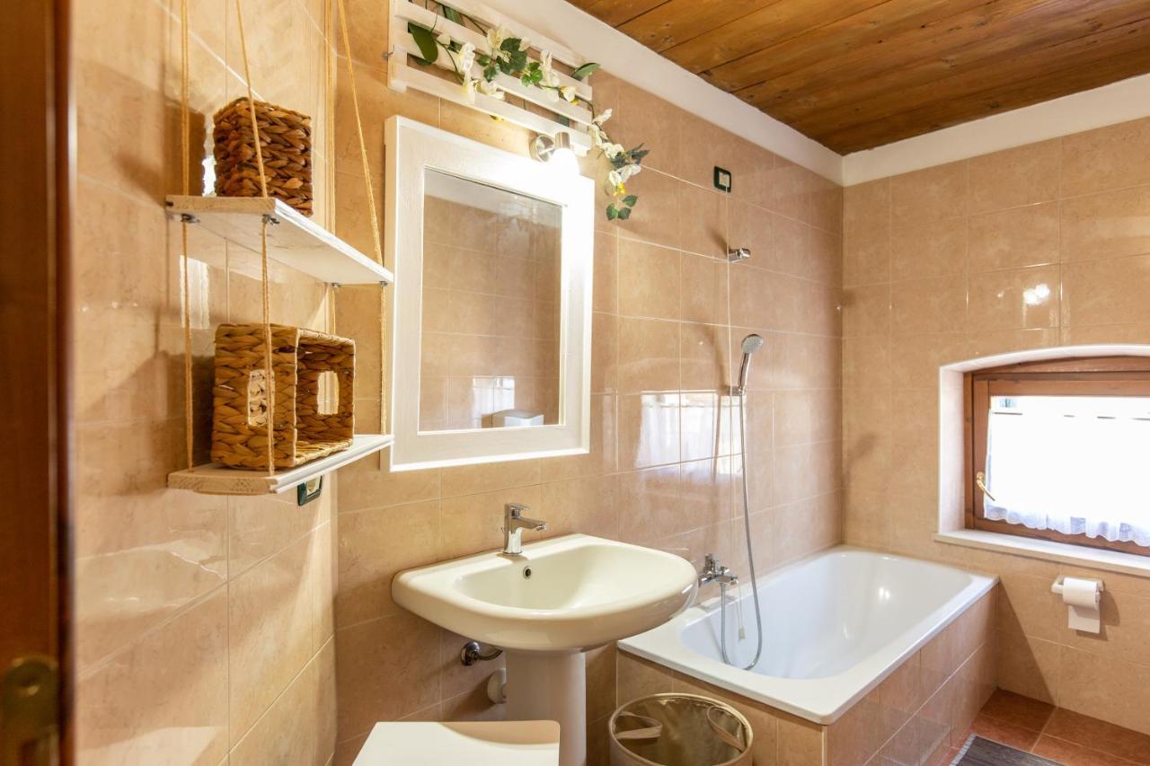 Ferienwohnung Blu Bed Castelnuovo del Garda Exterior foto